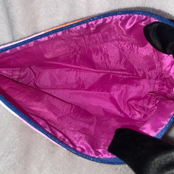 Clinique Pink and Orange Cosmetic Bag - Picture 8 of 12